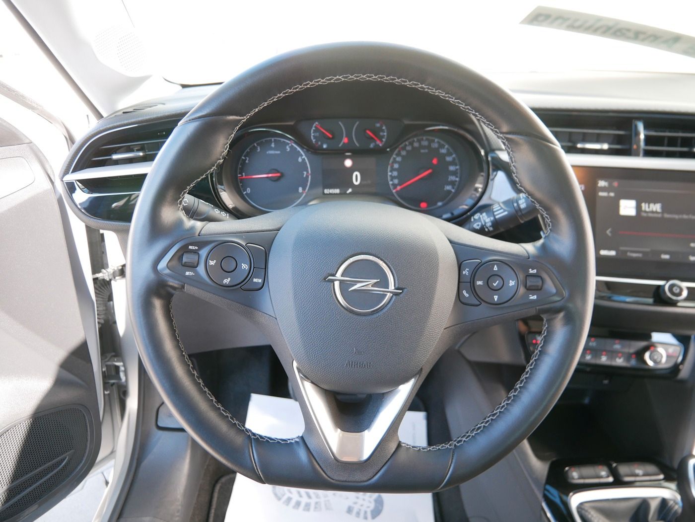 Fahrzeugabbildung Opel Corsa-F 1.2 Edition Kamera SHZ Apple/Android ALU