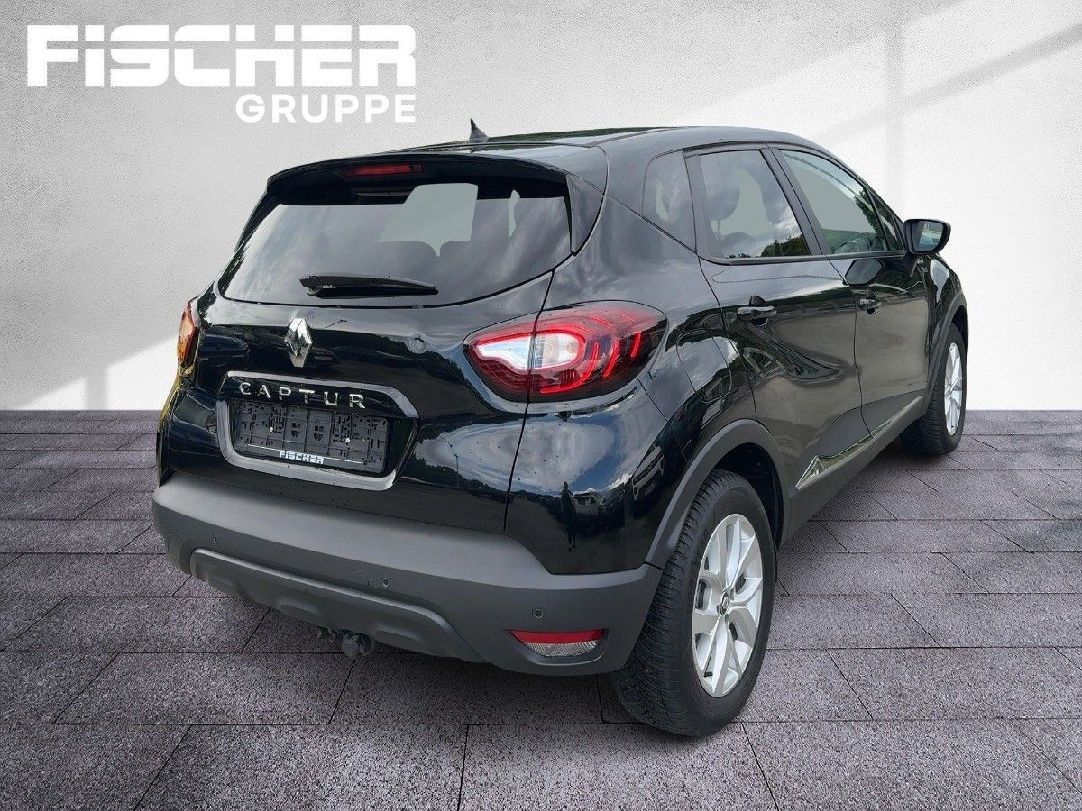 Fahrzeugabbildung Renault Captur LIMITED TCe 90 SHZ