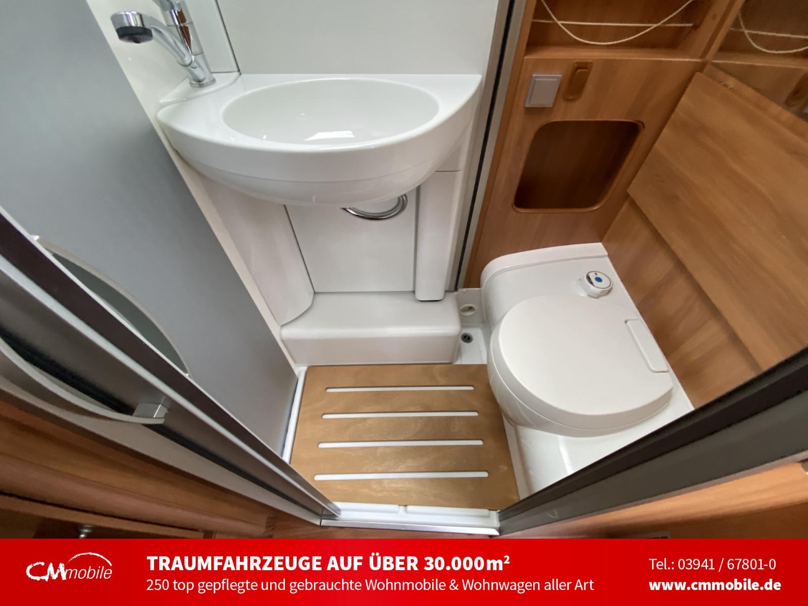HYMER / ERIBA / HYMERCAR Exsis I 578 - Hub & Einzelbetten - Garage