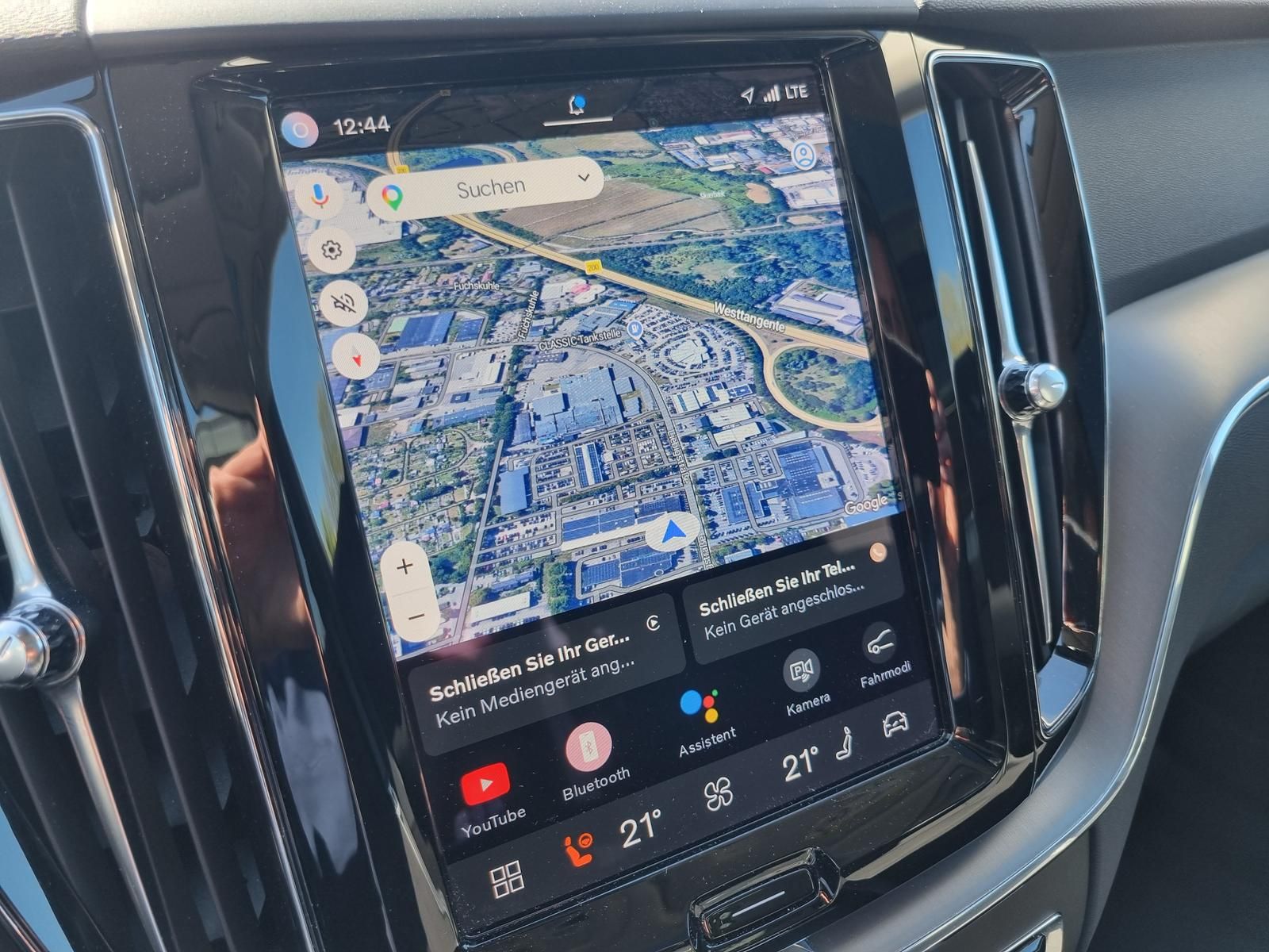 Fahrzeugabbildung Volvo XC60 T6 Recharge Inscription Expression