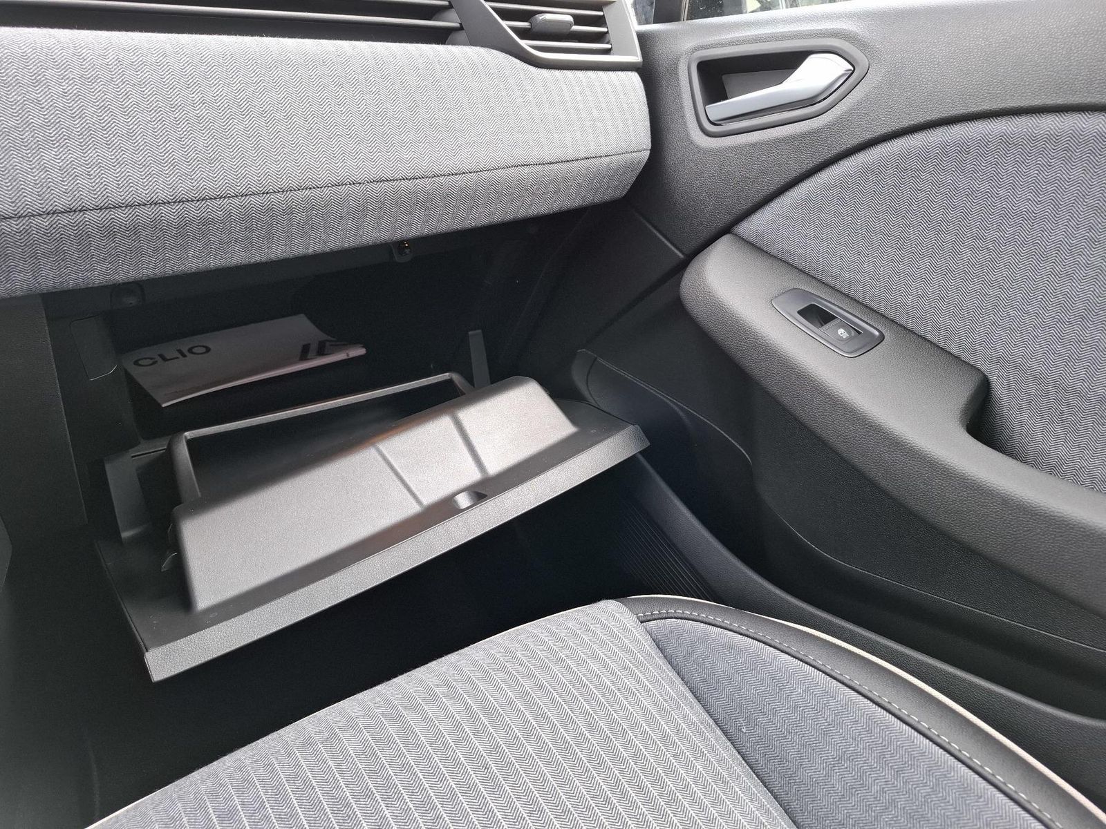 Renault Clio - Bild 27