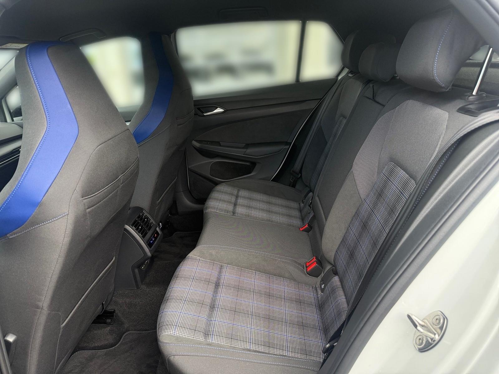 Volkswagen Golf VIII GTE *MATRIX*BLACKSTYLE*KAMERA*HUD*NAVI, миниатюра 9