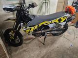 Husqvarna 701 - HUSQVARNA ENDURO 701