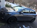 Hyundai i20 - Hyundai: Cabrio