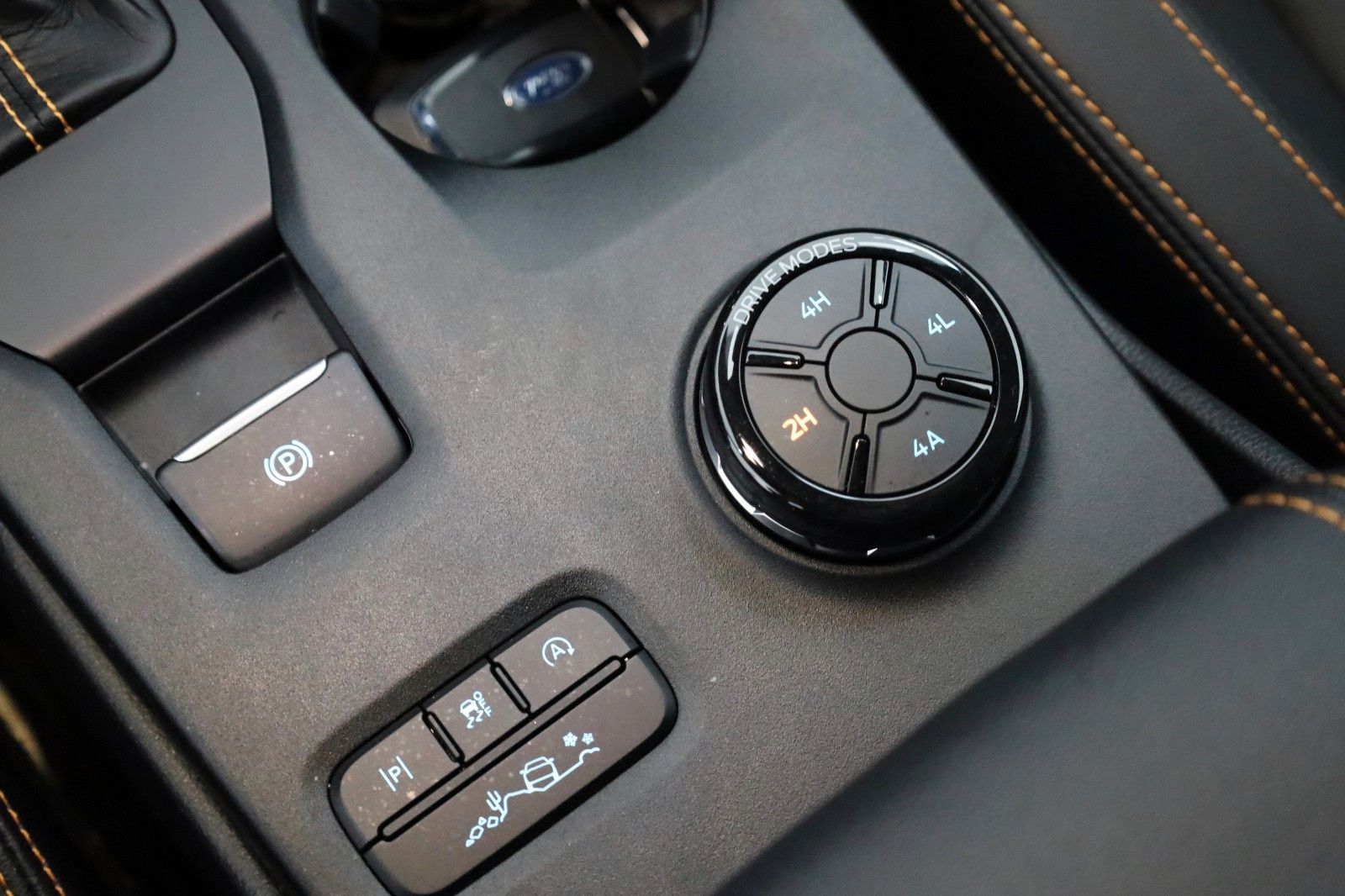 Fahrzeugabbildung Ford Ranger Wildtrak e-4WD,Rollo el,AHK,Garantie 2030