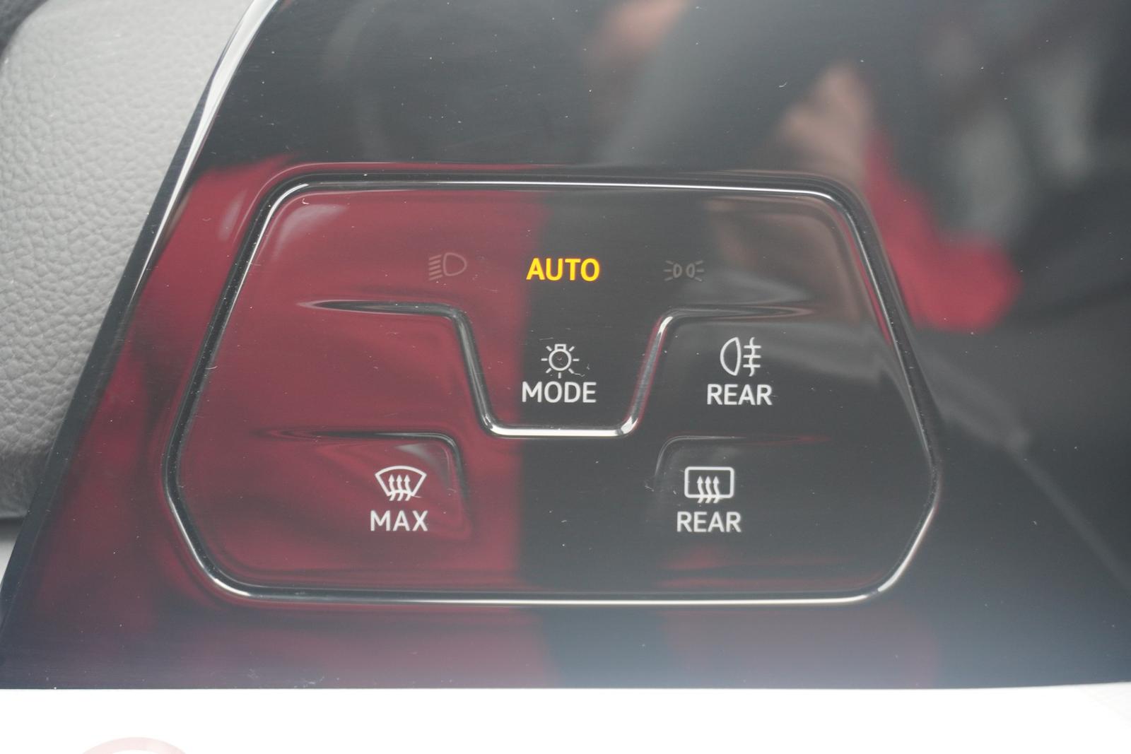 Volkswagen Golf VIII Variant 1.5 TSI LED App Connect ACC, миниатюра 22