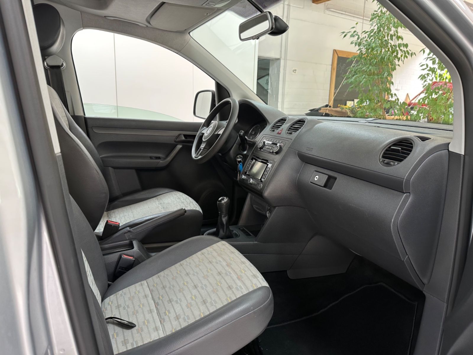 Fahrzeugabbildung Volkswagen Caddy KastenMaxi  EcoProfi*NAVI*Klima*PDC