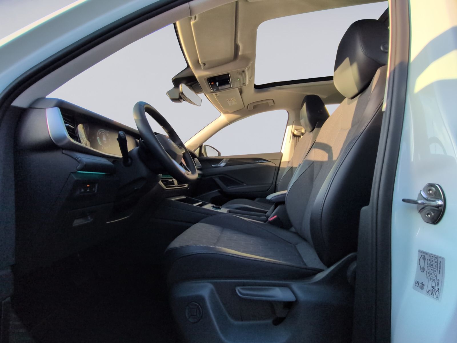 Tayron 2.0 TDI DSG Life PANO+KAMERA+AHK