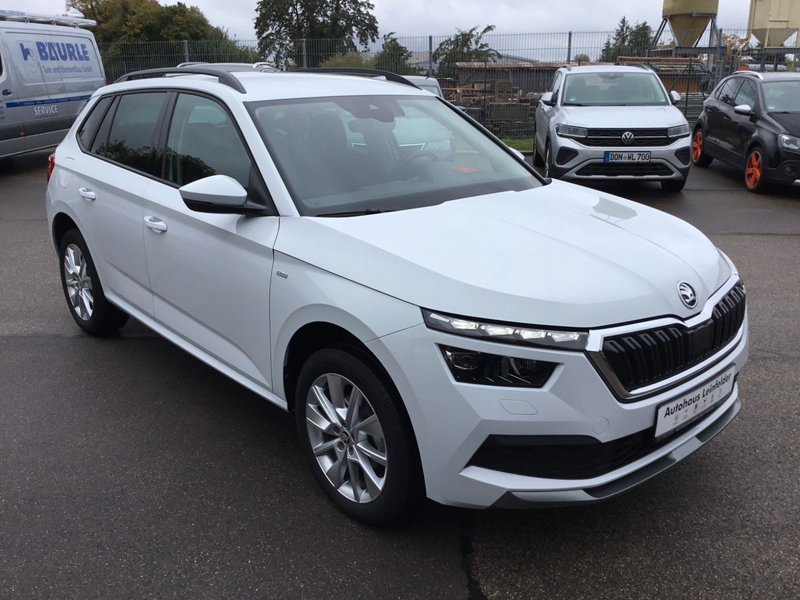 Fahrzeugabbildung SKODA Kamiq 1.5l TSI DSG TOUR+LED+17"+Navi