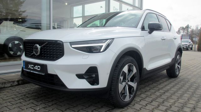 Volvo XC40 B4 Ultimate Dark +ACC+BLIS+360°+PIXEL+GSHD