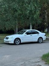 Mercedes-Benz W203 C180 Kompressor Classic - Mercedes-Benz: C Class M