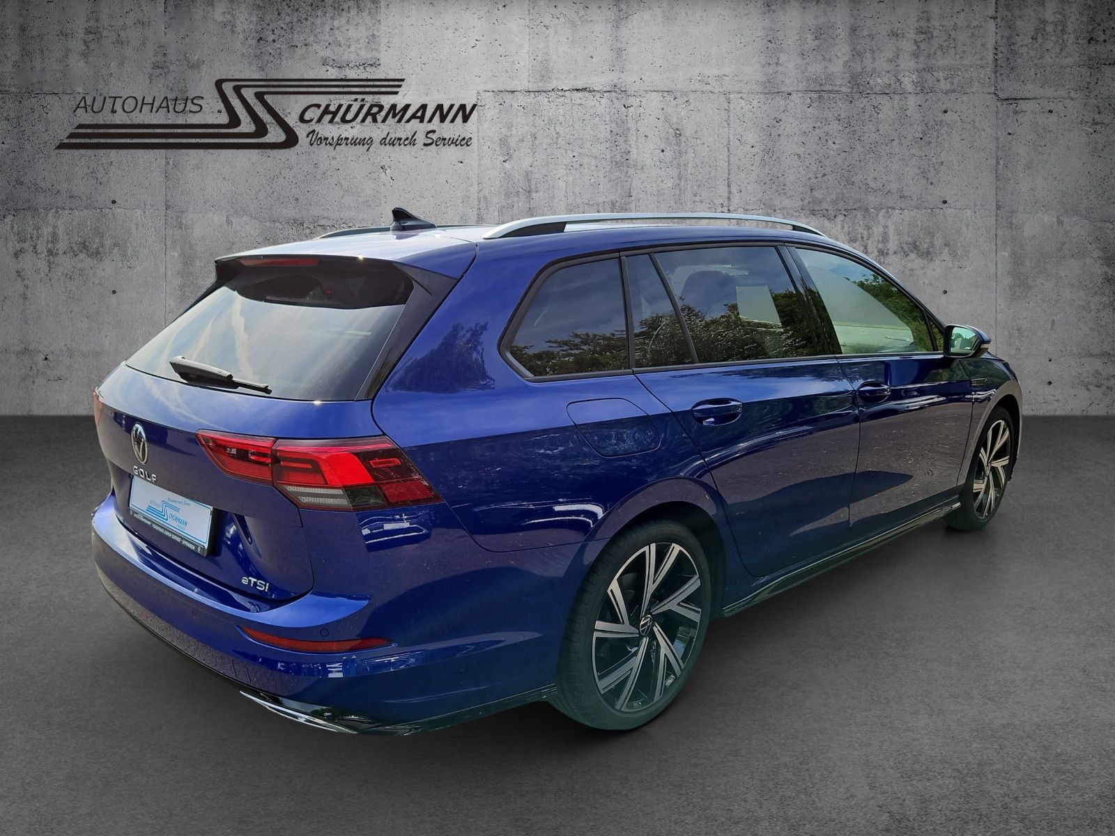 Golf Variant R-LINE 1.5 eTSI OPF DSG RFK