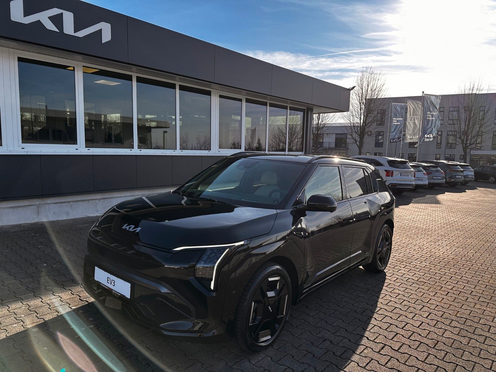 Fahrzeugabbildung Kia EV3 81,4 GT-Line  DWP COM