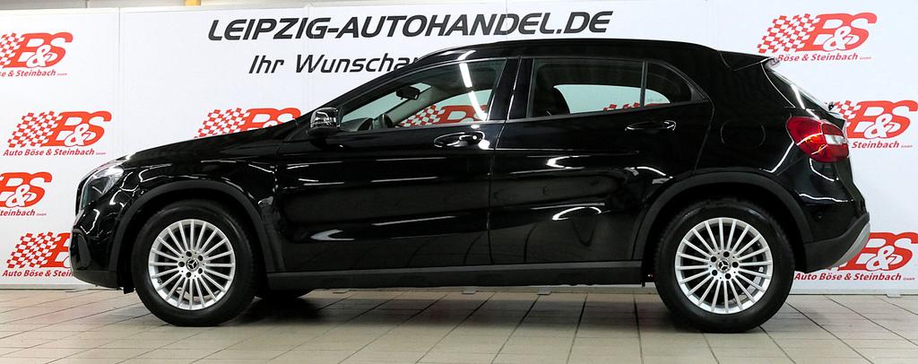 Mercedes-Benz GLA 180