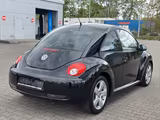 Volkswagen New Beetle Lim. 2.0 - gebrauchte VW New Beetle aus dem Jahr 2007