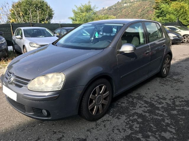 Volkswagen Golf 1.6 16V FSI 5p. Comfortline