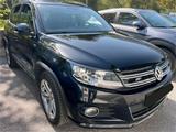 Volkswagen Vw Tiguan 2.0 d 140ps 4x4 R-line - Volkswagen Tiguan mit Diesel-Antrieb: 140 Ps