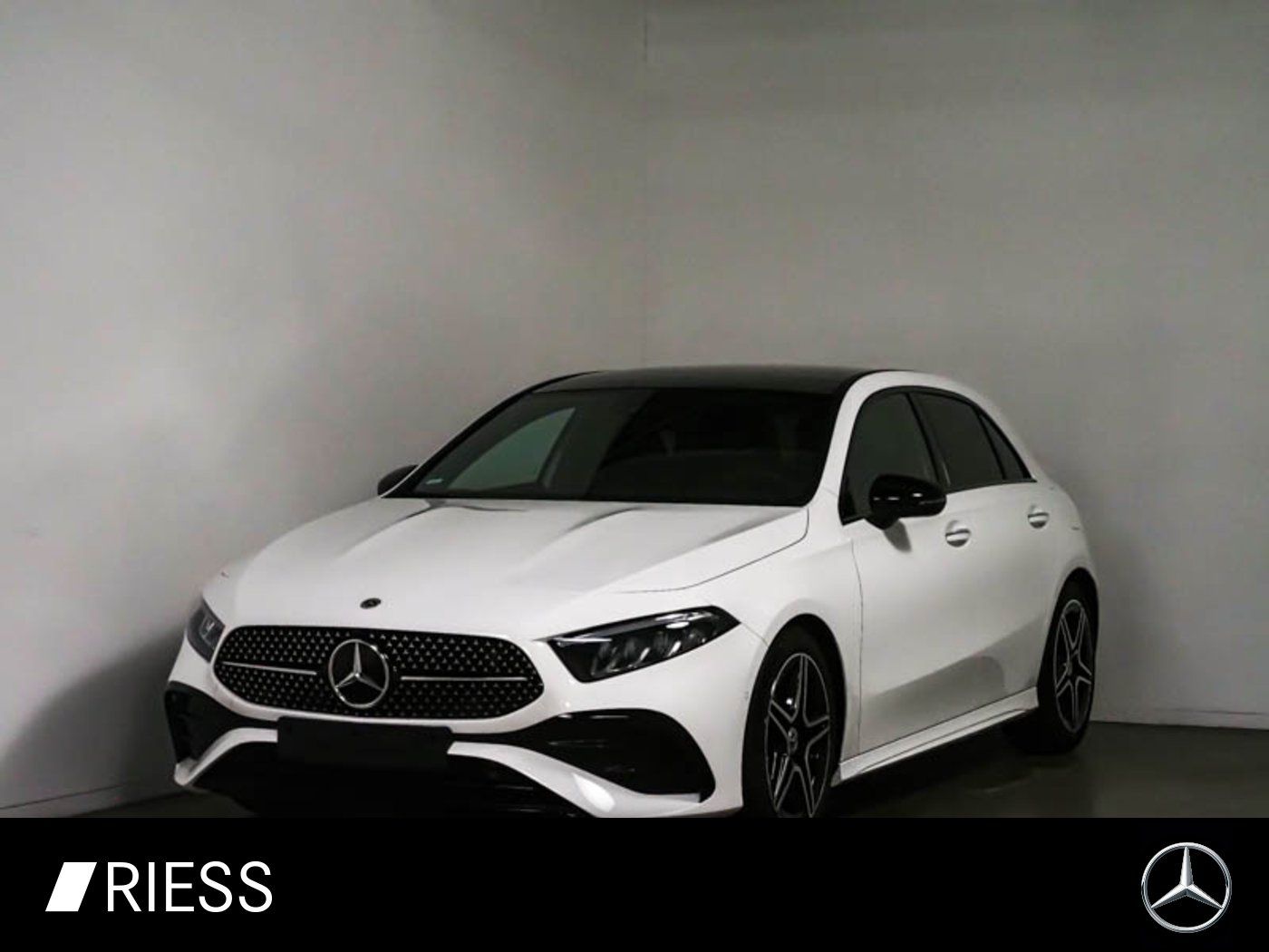 Mercedes-Benz A 220 d AMG Sport Night Navi LED Pano W-Paket 18 foto 1