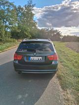 BMW 318i Touring  - BMW 3er Reihe aus 2009: Kombi