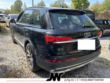 Audi Q7 - 12