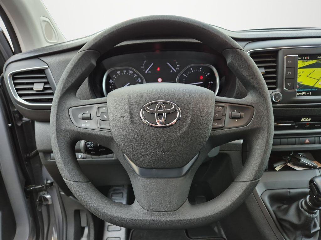 Toyota Proace 2,0-l-D-4D L1 (8-Si.) Verso Shuttle Comfo