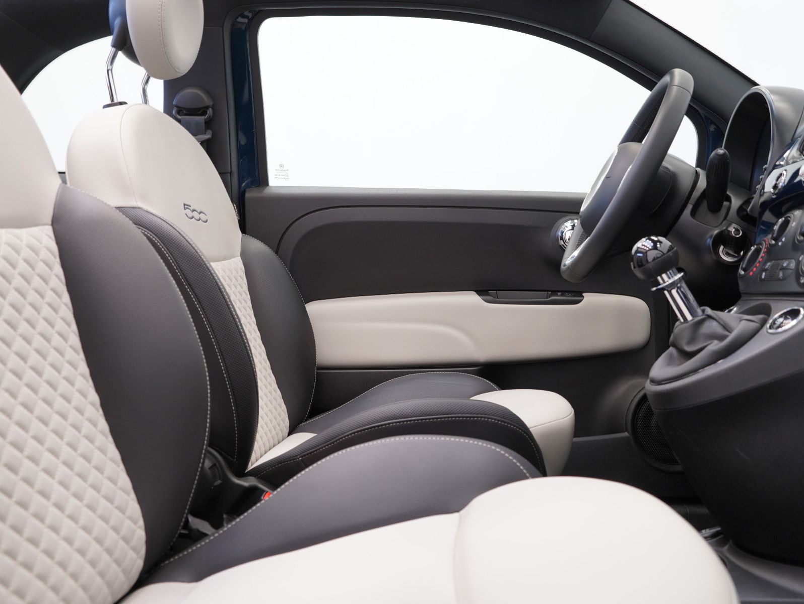 Fahrzeugabbildung Fiat 500C Dolcevita Cabrio