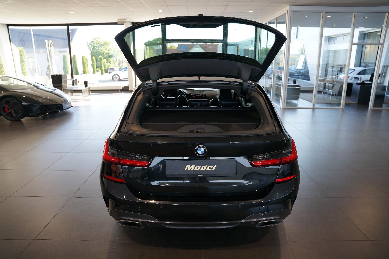 BMW M340i Touring xDrive | Laser | Pano | HuD | 19