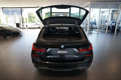 BMW M340i Touring xDrive | Laser | Pano | HuD | 19 BMW M340i Touring xDrive | Laser | Pano | HuD | 19