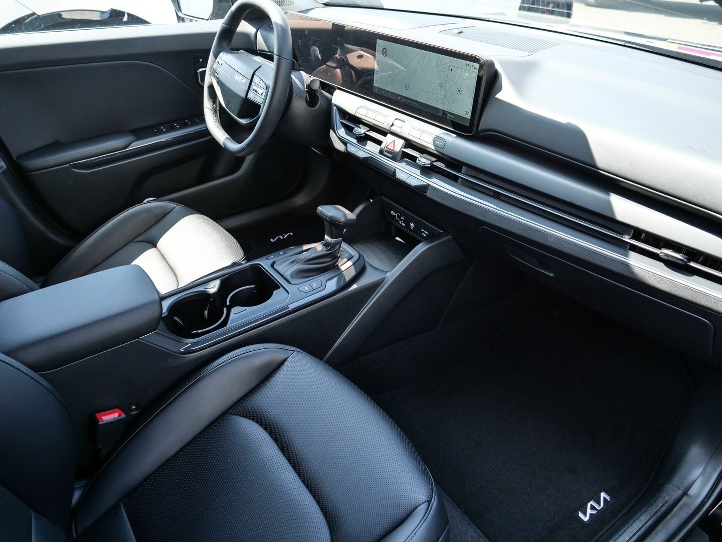 Kia K4 - Bild 13