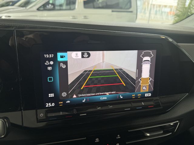 Volkswagen Caddy Maxi eHYBRID DSG STYLE LED ACC KAM 7SITZ