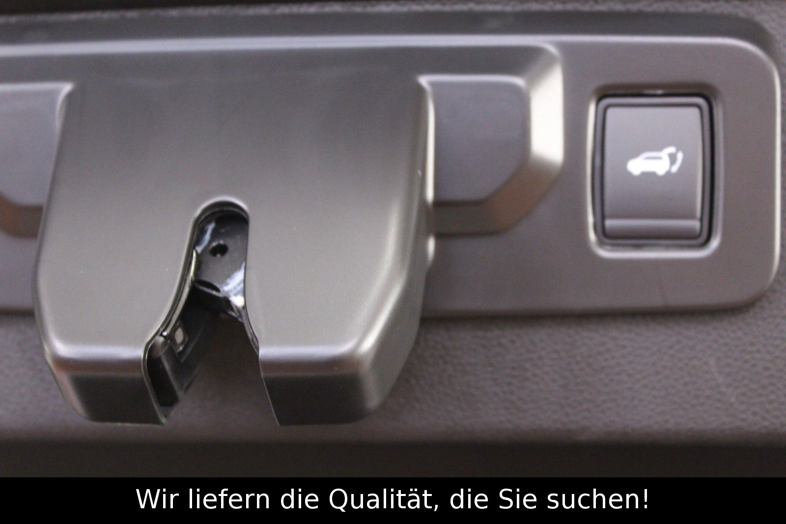 Fahrzeugabbildung Renault Austral Mild Hybrid 160 Iconic Esprit Alpine Aut