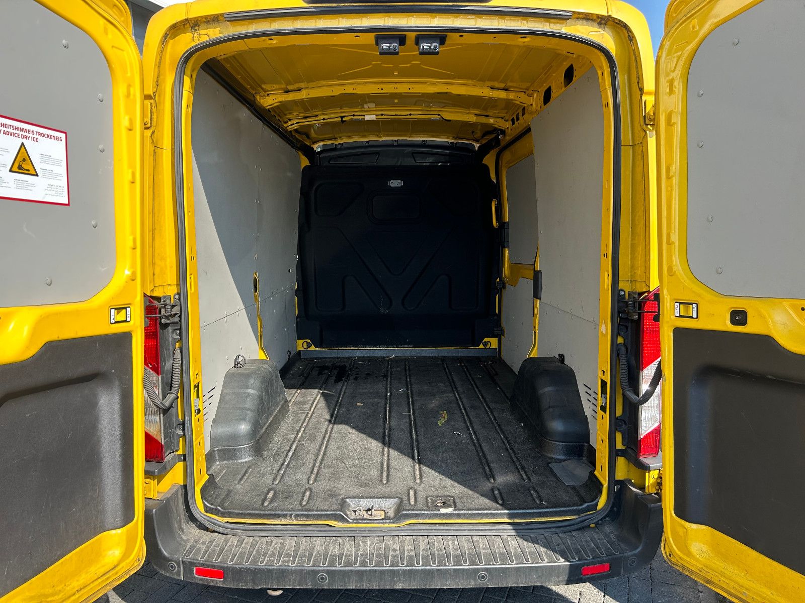 Fahrzeugabbildung Ford Transit Kasten 290 L2 Trend/1-SITZ/MOTORSCHADEN/