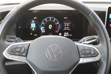 Volkswagen Tiguan - 12