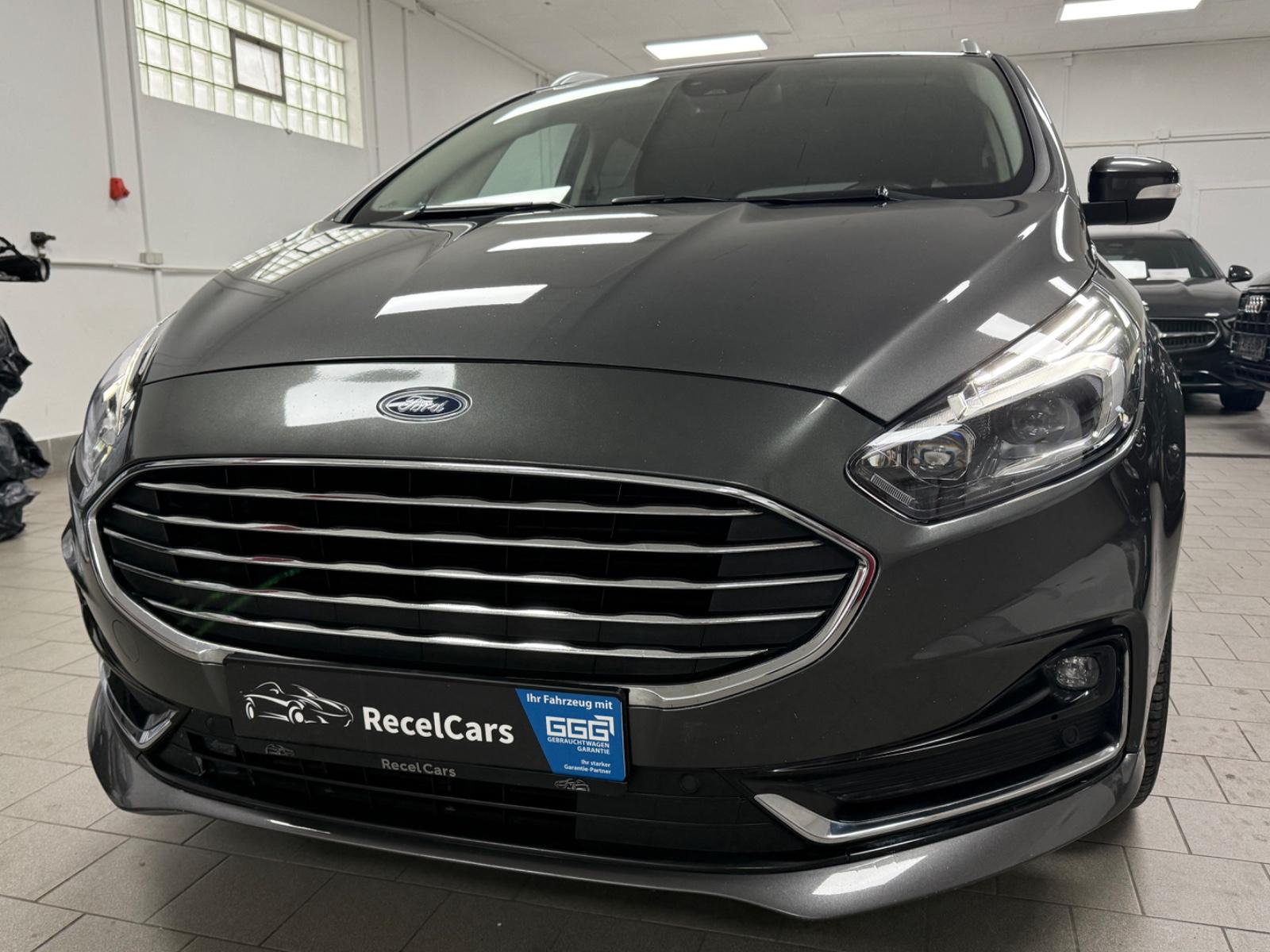 Ford S-MAX 2.0 Titanium*AHK*LED*RFK*STANDHZG*1.HAND*