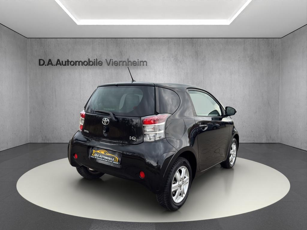 Toyota IQ