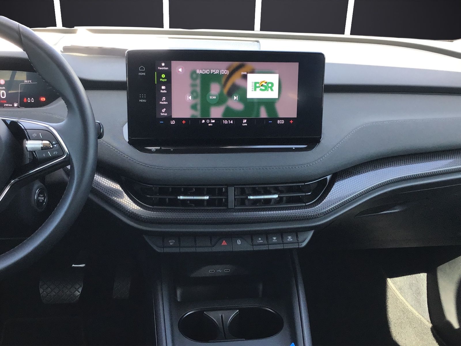 Fahrzeugabbildung SKODA Enyaq iV 50 LED 18" GRA Navi DAB