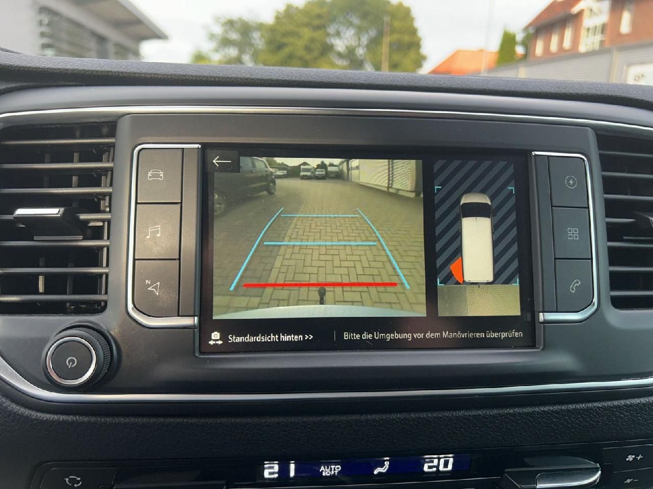 Fahrzeugabbildung Opel Zafira Life Electric Tourer M 75kw