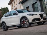 Alfa Romeo Stelvio Veloce 2.0 Q4 vom AR Vertragshändler - Alfa Romeo Stelvio Jahreswagen