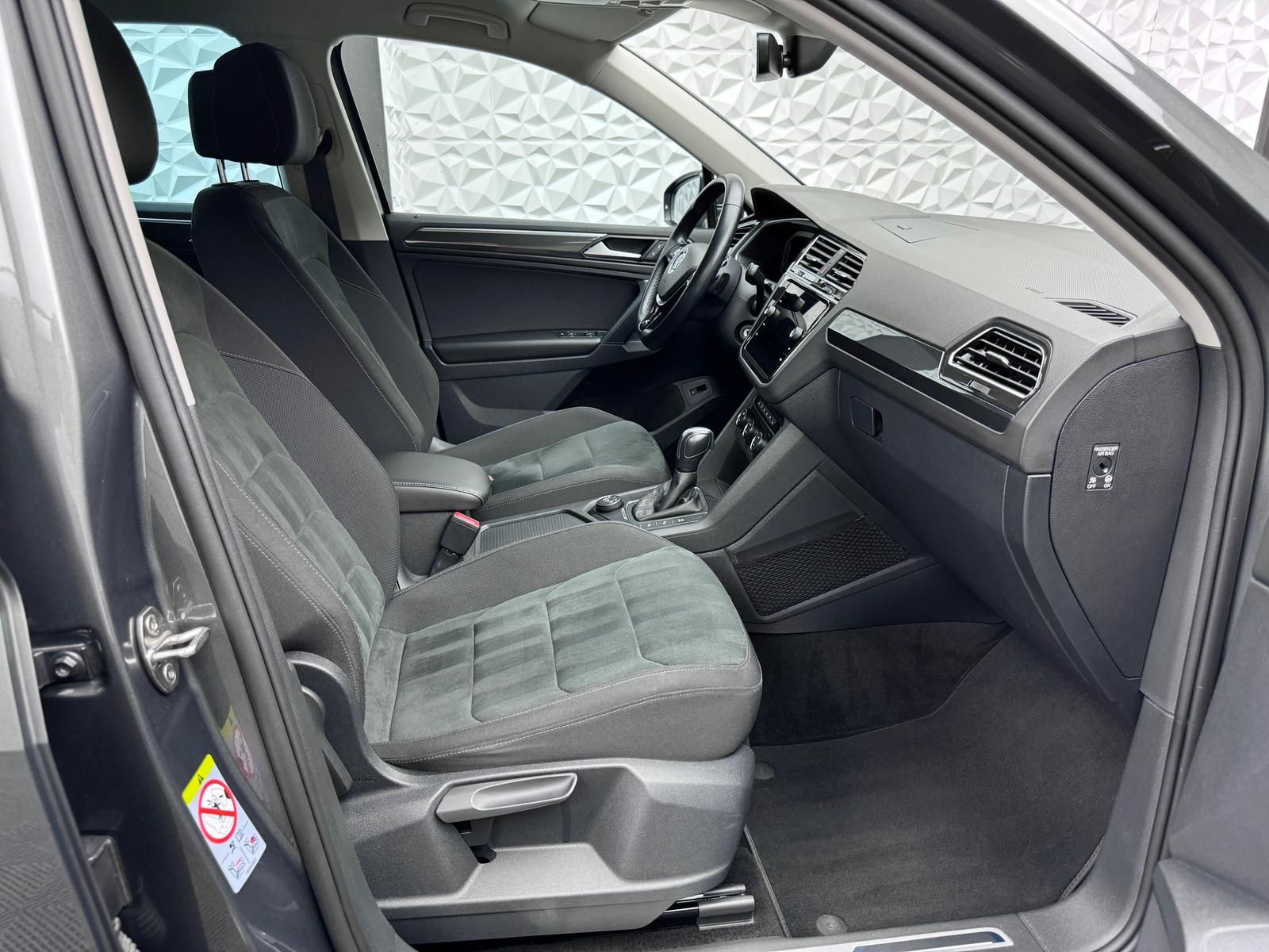 Fahrzeugabbildung Volkswagen 2.0 TSI IQ 4MOTION/HIGHLINE/ACC/VIRTUAL/HUD/RCAM