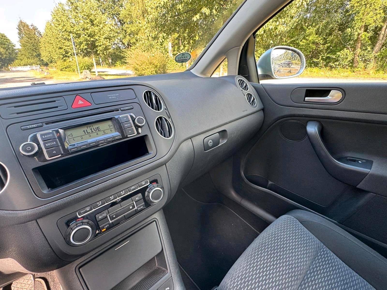 Volkswagen Golf Plus 2010 — photo 6