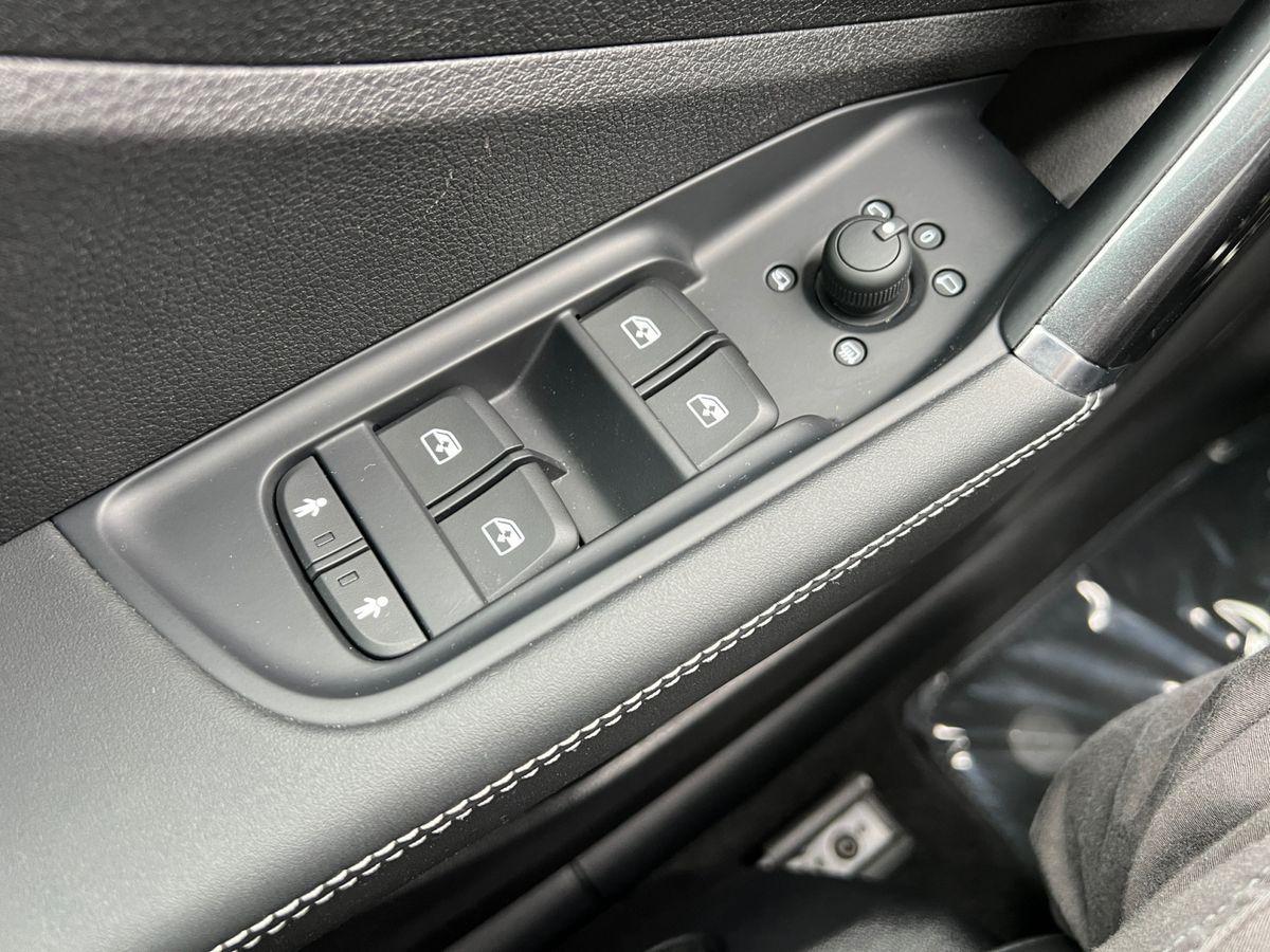 Audi Q2 35 TDI sport S LINE ACC KEYLESS LED, миниатюра 21