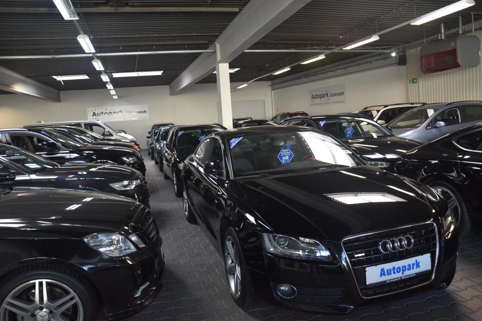 showroom-image-bottom