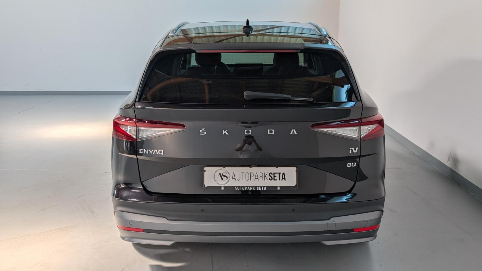 Skoda Enyaq 80 ecoSuite PANO*AHK*HUD*MEMOR*W-PUMPE*21"