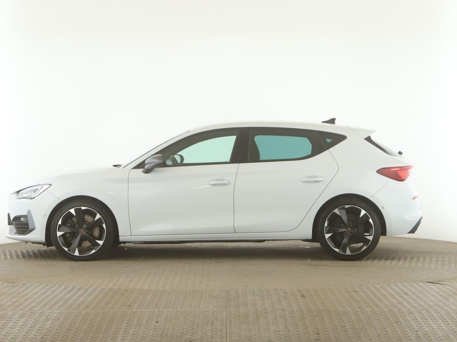 Cupra Leon 2.0 TSI ACC+LED+RFK+SitzH+Klima+Navi+AppleC