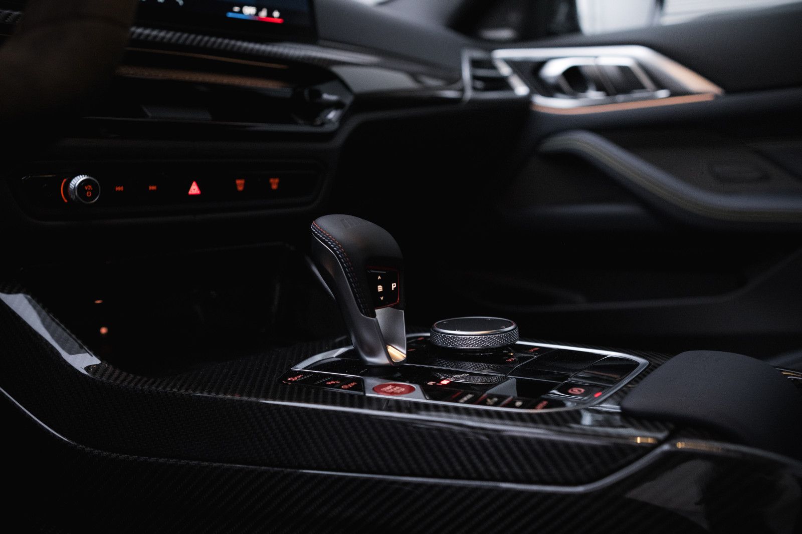 Fahrzeugabbildung BMW M4 Coupe CS "VR 46" - Sonderleder-Keramikbremse