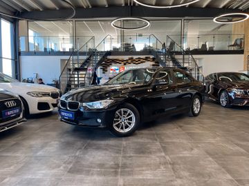 BMW 320 d Lim.  xDrive *NAVI*PDC*SZHZ*TEMPOMAT*4x4*