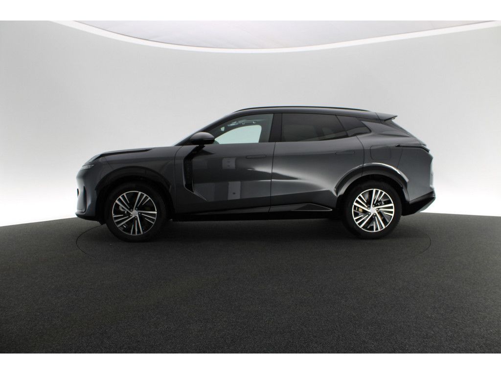Lynk & Co 08