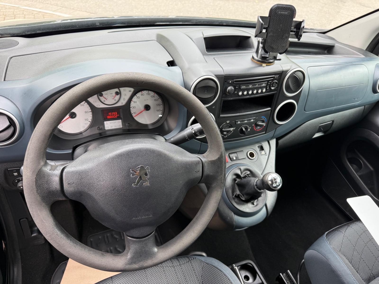 Peugeot Partner Tepee Tendance 5 Sitze Klima