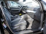 Volkswagen Golf VIII Goal 2,0 l TDI DSG AHK ACC LED NAVI BT - Volkswagen Golf mit Diesel-Antrieb