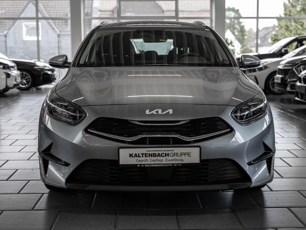 Kia Ceed SW 1.5 T-GDI DCT7 Spirit FACEL. LED ACC SHZ